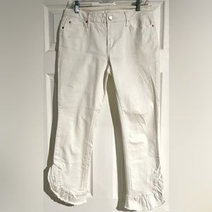 Crown & Ivey Women’s White Denim Jean, Size 4